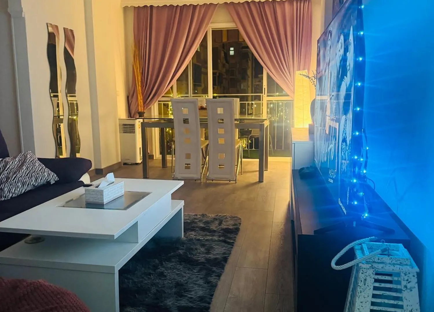 Homestay Cozy Private Room Near Beach - Females Only Malaga