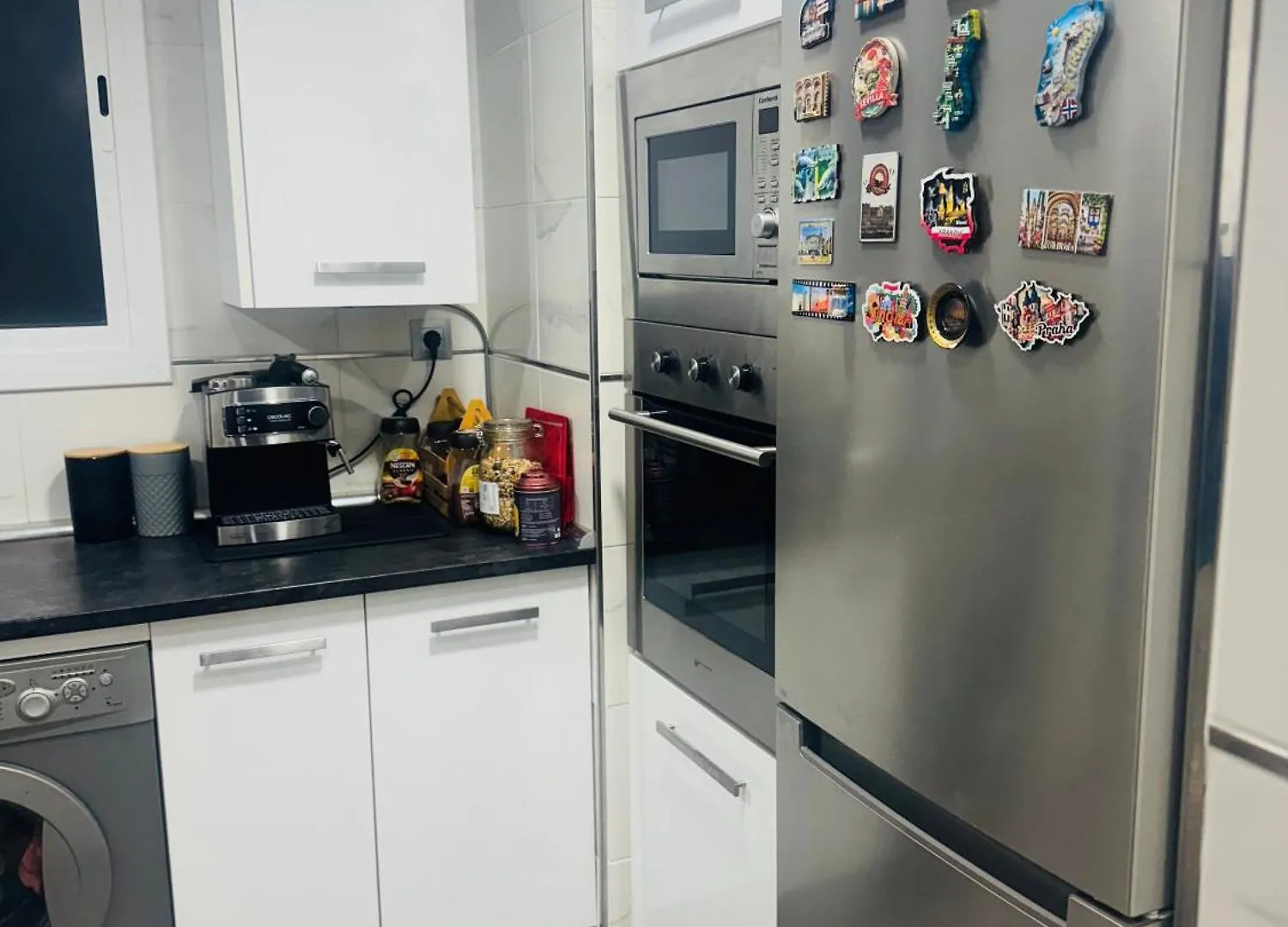 Homestay Cozy Private Room Near Beach - Females Only Malaga